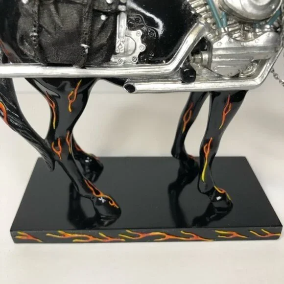 Western, Trail of Painted Ponies Motorcycle Mustang EUC - Picture 6 of 7